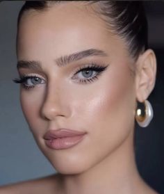 Make Up Novia, Makeup Influencer, Glam Bride Makeup, Make Up Sposa, No Make Up Make Up Look, Good Makeup, Light Makeup Looks, Peach Makeup