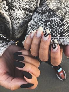 Trendy Matte Nails, Hello Nails, Art Design Ideas, Pointed Nails, Simple Summer, Acrylic Coffin, Red Nail