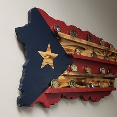 a wooden state shaped like the texas flag