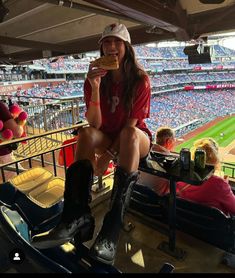 Baseball Game Outfit Aesthetic, Stadium Picture Ideas, Philly Outfits, Solo Pic Ideas, Baseball Fits, Insta Grid, Insta Poses, Childhood Dream, Big Brothers