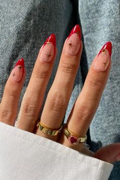 Short red french nail with gold pattern Red Era Nails, Short Almond Nails, Gold Nail, Red Nail Designs, Her Nails, Star Nails, Festival Nails