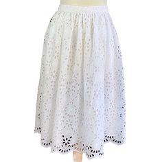 Nwt White Eyelet Full Skirt, Lined, Hook & Eye Back Closure. Scalloped Hem. 28” Invisible Zipper #1042 E 5 Brown Velvet Skirt, Knee Length Jean Skirts, Eyelet Skirt, Flared Mini Skirt, Tiered Midi Skirt, Fit And Flare Skirt, Orange Skirt, Flower Skirt, Metallic Skirt