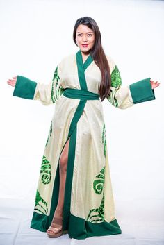 silk robe printed Traditional Green Dress With Kimono Sleeves, Spring Wedding Green Kimono, Elegant Long Kimono For Tea Ceremony, Green Long Kimono For Wedding, Elegant Long Sleeve Kimono For Tea Ceremony, Elegant White Maxi Length Kimono, Elegant Green Dress With Kimono Sleeves, Elegant Green Silk Robe, Elegant Kimono With Kimono Sleeves For Tea Ceremony