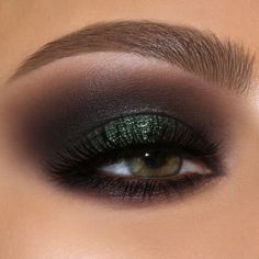 Machiaj Smokey Eyes, Green Makeup, Green Eyeshadow, Kesha, Pat Mcgrath, Eye Palette