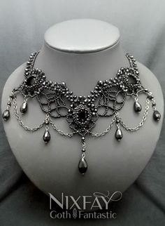 Handmade gothic victorian necklace, fully crafted with beadweaving techniques. I always work with glass/crystals/rhinestones, never plastic components, to guarantee durability and quality.  Each piece is hand woven by me, with my very own design.  Rhinestone color can be customized, feel free to ask! Also, you can request a full set including earrings and a ring to complement the necklace. Your order will arrive in a beautiful branded box and with a homemade velvet or chiffon bag for each indivi Victorian Accessories, Victorian Necklace, Gothic Accessories, Gothic Necklace, Beaded Jewelry Patterns, Wedding Jewellery Necklace, Necklace Choker, Victorian Jewelry, Gothic Jewelry