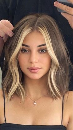 Above Shoulder Hair, 1990s Hair, Shoulder Length Haircut, Cute Medium Length Hairstyles, Hairstyle 2024, Women's Haircuts, Blonde Hair Goals, 2024 Hairstyles, Haircut Medium