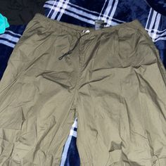 Never Worn M Pants, Pants Color, Track Pants, Parachute Pants, Pant Jumpsuit, Pants For Women, Jumpsuit, Track, Pants