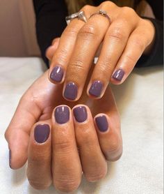 November Nails, Short Gel Nails, Cute Gel Nails, Hair Skin Nails, Dipped Nails, Minimalist Nails, Nail Art Ideas, Manicure Y Pedicure, Funky Nails