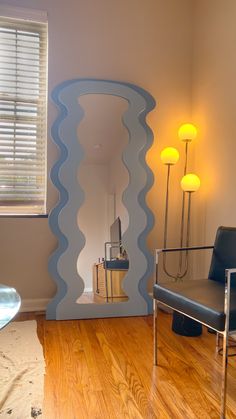 Home inspo. Wavy mirror. Blue home decor. Eclectic home decor. Cool Shaped Mirrors, Curvy Mirrors, Wavy Mirror Decor, Home Cozy Aesthetic, Warm Room Aesthetic, Funky Apartment Decor, Funky House Decor, Warm Apartment Aesthetic, Room Decor Maximalist