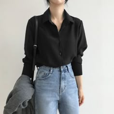 Black Shirt Outfits, Casual Chique Stijl, Black Chiffon Blouse, Chiffon Blouses, Black Shirts Women, Chic Shirts, Casual Shirt Women, Blouse Long Sleeve, Black Chiffon