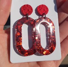 Light, shiny curls of geometric shape. Handmade Gifts For Her, Red Glitter, Jewelry For Women, Handcrafted Jewelry, Geometric Shapes, Jewelry Earrings Dangle, Gift For Her, Dangle Drop Earrings, Gifts For Her