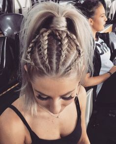 Gorgeous Braids, Fishtail Braid, Cool Braids, Ponytail Styles, Kourtney Kardashian, Khloe Kardashian, Hair Dos, Ponytail Hairstyles, Copic