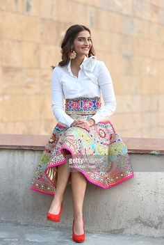 #Awan Indian Skirt Designs, Indo Western Skirt Outfits, Indian Skirt Outfits, Indian Skirt And Top Outfits, Indo Western Casual Outfits, Skirt Top Western Outfit, Skirt Top Indian Outfit, Skirt And Top Western Outfit, Indian Skirt And Top