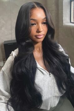 loose curl lace front wig Loose Wave Black Women, Wavy Middle Part Wig, Side Part See In Leave Out With Curls, Middle Part Wig Curls, Black Women Middle Part Hairstyles, Low Curls Long Hair, Middle Part Buss Down Curly, Side Part Bombshell Curls Wig, Middle Part Soft Curls