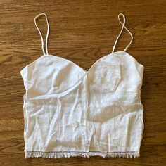 Nwt Max Studio White Linen Crop Top Size L Tie-Back Unlined Summer Tops, Unlined Summer Daywear Tops, Unlined Summer Tops For Daywear, Unlined Tops For Summer Daywear, White Fitted Linen Crop Top, Unlined Cotton Tops For Summer, White Cropped Cotton Camisole, White Linen Cami Top, White Linen Camisole Top