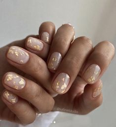 Neutral Nail Art Designs, Neutral Nail Art, Nye Nails, Marble Nail Designs, Foil Nails, Short Nail Designs, Neutral Nails, Nude Nails