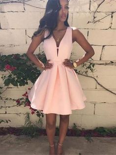 Short Party Dress Formal, Pink Short Prom Dress, V Neck Homecoming Dress, Elegant Homecoming Dresses, Prom Dress Pink, Cherry Print Dress, Short Beach Dresses, Shoes Trends, Junior Prom