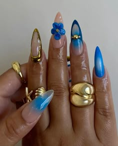 🫐 Nail Designs Black Women, Blue And Brown Nails, Nail Inspo Black Women, Nail Ideas Elegant, Nail Ideas For Black Women, Nails Print, Pretty Fingernails, Naked Nails, Stunning Nail Designs