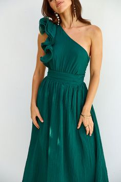 Length from shoulder to hem of size S: 120cm. Chest 39cm, Waist 31cm, across front only of size S. Midi dress. Lined. Model is a standard XS and is wearing size XS. True to size. Non-stretch. One shoulder. Frill detail. Flowy skirt. Zipper, hook eye closure. Cold hand wash only. Tencel/Nylon/Rayon. We've got your next event 'fit, lovely. The Find Out One Shoulder Midi Dress features a gorgeous frill detail to the shoulder and a flowy skirt. Steal attention with heels and curls. Midi Dress Formal, One Shoulder Midi Dress, Prom Shopping, Skirt Zipper, Halter Maxi Dresses, Flowy Skirt, Maxi Dress Blue, Hook Eye, Formal Wedding