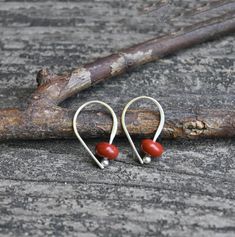 🌟PLEASE READ the following description before making your purchase.  Note measurements and size reference photos. Dainty and petite sterling silver budded dangles with 4x6mm Burnt red jasper roundelle stones. Measure ¾ inch long Red Sterling Silver Earrings For Everyday, Burnt Red, Jasper Earrings, Jewelry Sale, Tiny Earrings, Silver Dangle Earrings, Red Jasper, Reference Photos, Silver Earrings Dangle