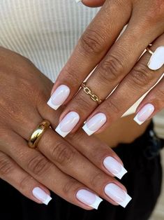 50  French Tip Nail Designs For Your Next Manicure - Boss Babe Chronicles White Square Nails, French Tip Designs, Square Nails Art, Square Nails Design, Pink French Tip Nails, Tip Nail Designs, Pink Tip Nails, Pink French Tip, Ten Nails