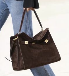 Fall Handbags, Kelly Bag, Mode Inspo, Womens Fashion Trends, Hermes Birkin, Kendall Jenner, Vivienne Westwood