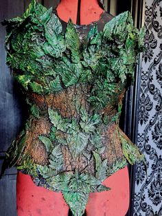 This Corsets item by DungeonCandyClothing has 785 favorites from Etsy shoppers. Ships from United Kingdom. Listed on Oct 4, 2024 Druid Fairy, Elven Druid, Forest Queen, Fair Outfit, Fairy Witch, Fair Outfits, Fall Colours, The Greenhouse, Fantasy Costumes