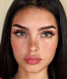 Glowing Radiant Skin, Types Of Acne, Luscious Hair, Beauty Make-up, Skin Complexion, Natural Beauty Tips, Grunge Hair, Beautiful Eyes, Pretty Face