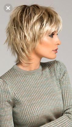 Short Shag Haircuts, Popular Short Hairstyles, Short Shag Hairstyles, Short Shag, Short Blonde Haircuts, Shag Hairstyles, Short Blonde Hair, Short Hair With Layers