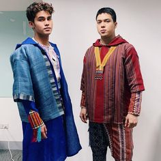 Modern Filipino Outfit Men, Filipino Traditional Clothing, Modern Barong, Cultural Outfits, Filipino Clothing, Filipino Fashion, Filipino Art, Oc Outfits, Clothes Reference