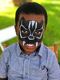 Black Panther Face Painting Face Painting Superhero, Black Panther Face Paint, Black Face Paint Ideas, Panther Face Paint, Black Panther Makeup, Panther Face