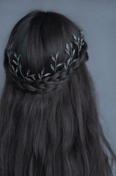 Medieval Wedding Hair, Royal Hairstyles, Cute Wedding Hairstyles, Party Hairstyle, Medieval Hairstyles, Fantasy Hair, Peinados Fáciles Para Cabello Corto, Princess Hairstyles, روتين العناية بالبشرة