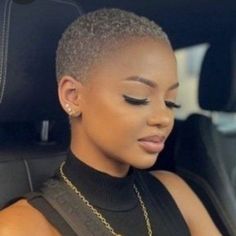 Ash Blonde Fade Black Women, Dyed Bald Hair Black Women, Black Celebrities With Short Hair, Buzzed Blonde Hair Black Women, Shaved Hair Styles For Black Women, Low Blonde Haircut Black Women, Women Barber Haircut, Blonde Low Cut Black Women, Dyed Twa Natural Hair