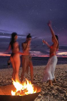 Beach At Night, Campfire, At Night, Dancing, The Beach