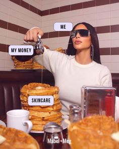 Kim Kardashian showing us how to go broke Beauty Humor, Beauty Skin Quotes, Esthetician Marketing, Skin Aesthetics, Modieuze Outfits, Beauty Skin Care Routine, Skin Care Essentials