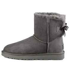 UGG Mini Bailey Bow II Gray Snow Boots Designer Snow Boots, Ugg Mini Bailey Bow, Ugg Mini Bailey, Chestnut Boots, Mini Baileys, Womens Designer Boots, Ugg Mini, Snow Fashion, Bailey Bow