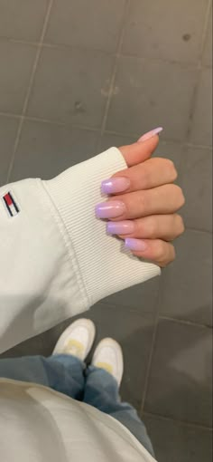 unghie, ricostruzione, viola, lilla, rosa, gel, sfumatura, ballerina, moda, stile, fotografia Ballerina Nails Purple, Lilla Nails, Nails Aesthetic, Ballerina Nails, Nail Inspo