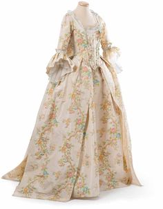 18th Century Clothing, Century Clothing, Marie Antoinette, 18th Century, Queen, Quick Saves, Clothes