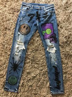 Kanye West Kids, Denim Diy Clothes, Painted Clothes Diy, Diy Clothes And Shoes, Custom Jeans, Custom Denim, Diy Fashion Clothing