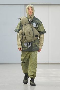 Gorpcore Summer Outfits Men, Gorpcore Fashion Editorial, Military Fashion Menswear, Utilitarian Fashion, Vogue Scandinavia, Heavy Clothing, Menswear Runway, Copenhagen Fashion, Army Fashion