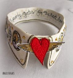 Mode Inspiration, Collar And Cuff, Upcycle Clothes, Fashion Details, Angel Wings, Red Heart