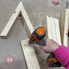 DIY Wood Christmas Tree Plans with 2x4s