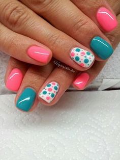 Im lovin dots at the moment. So pretty Pretty Nail Art Designs, Dots Nails, Cute Gel Nails, Shellac Nails, Nail Swag, Pretty Nail Art, Easter Nails, Fancy Nails, Manicure E Pedicure