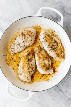 This creamy skillet tuscan chicken recipe will knock all easy dinner ideas out of the water! It's rich, flavorful, and made in just 30 minutes. In other words - a chicken breast recipe you won't want to miss. Dinner Pasta, Seared Chicken, Herb Chicken