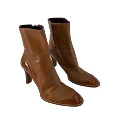 Tod's Tan Leather Heeled Chelsea Boots Women's Size 8.5 Preowned - Brand: Tod's - Color: Tan - Condition: Preowned - Category: Women Women's Shoes Boots - Upper Material: Leather - Style: Chelsea - Type: Boot - Us Shoe Size: 8.5 - Department: Women Sku: R265-2y9xeypx4bjr Fitted Cap Toe Boots For Office, Designer Fitted Heeled Boots With Almond Toe, Brown Patent Leather Work Boots, Classic Tan Leather Heels, Tan Leather High Heels, Formal Patent Leather Boots With Padded Heel, Designer Patent Leather Boots With Almond Toe, Leather Cap Toe Heels For Fall, Designer Patent Leather Fall Heels