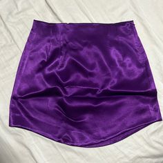 Metallic Purple Mini Skirt Zara Size Small New With Tags Summer Satin Mini Skirt For Night Out, Summer Night Out Satin Mini Skirt, Solid Mini Length Skort For Party, Summer Satin Mini Skirt With Lining, Casual Satin Skirt For Party, Satin Party Skirt, Trendy High Waist Purple Mini Skirt, Solid Color Mini Skirt For Party, High Waist Satin Skirt For Summer