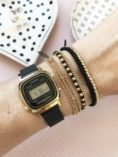 Watch Aesthetic Women, Casio Watch Women, Minimalist Ear Piercings, Watch Aesthetic, Casio Vintage Watch, Cartier Watches Women, Pretty Watches, Casio Vintage, Fancy Watches