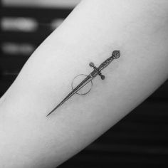 Arm Tattoo Design, Family First Tattoo, 42 Tattoo, 12 Tattoos, Tato Minimal, Tattoo Placements, Wrap Tattoo, Cool Arm Tattoos