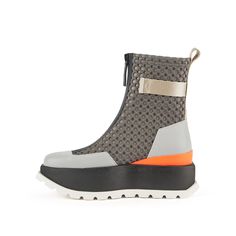 The Roko Bootie II is a functional style for every-day wear, featuring an embossed neoprene upper, nappa leather panels, a platform outsole, a frontal zip closure, and adjustable straps for the perfect fit. The ongoing silhouette returns in new colorways. Narrow Fit - Consider sizing up Heel Height: 60mm/2.36in Embossed neoprene and nappa upper Microfiber lining Rubber outsole United Nude, Functional Style, High Fashion Outfits, Beautiful Boots, Swag Shoes, Vintage Boots, Sneakers Men Fashion, Independent Designers Fashion, Nappa Leather