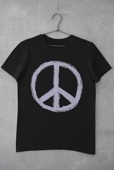 Peace Sign Tee Shirt, Hippie Style Festival T-shirt With Screen Print, Hippie Style Screen Print T-shirt For Festival, Hippie Style Relaxed Fit Screen Print T-shirt, Hippie Style Relaxed Fit T-shirt With Screen Print, Black Hippie Crew Neck T-shirt, Hippie Cotton T-shirt For Streetwear, Hippie Festival Crew Neck T-shirt, Hippie Crew Neck T-shirt For Festival